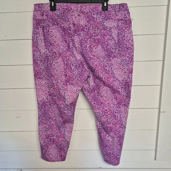 Nine West Womens Cigarette Fit Skinny Leg Jeans Purple Floral Print Size 18W - Picture 6 of 7